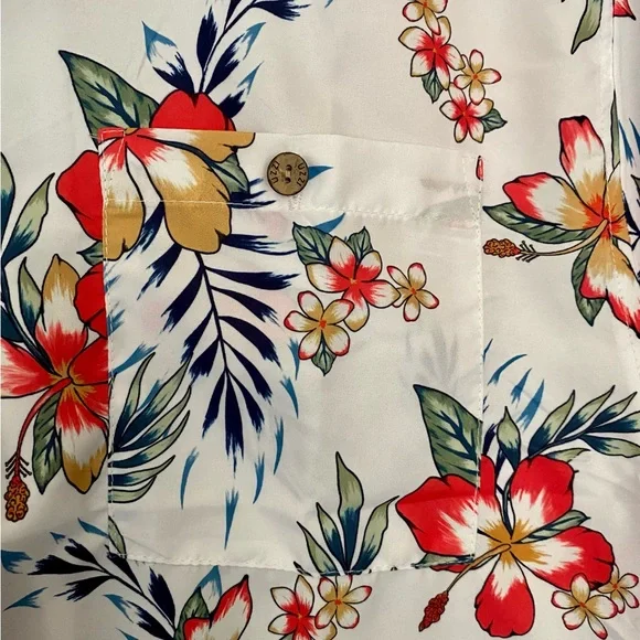 Hawaiian Shirt - Picture 7 of 11